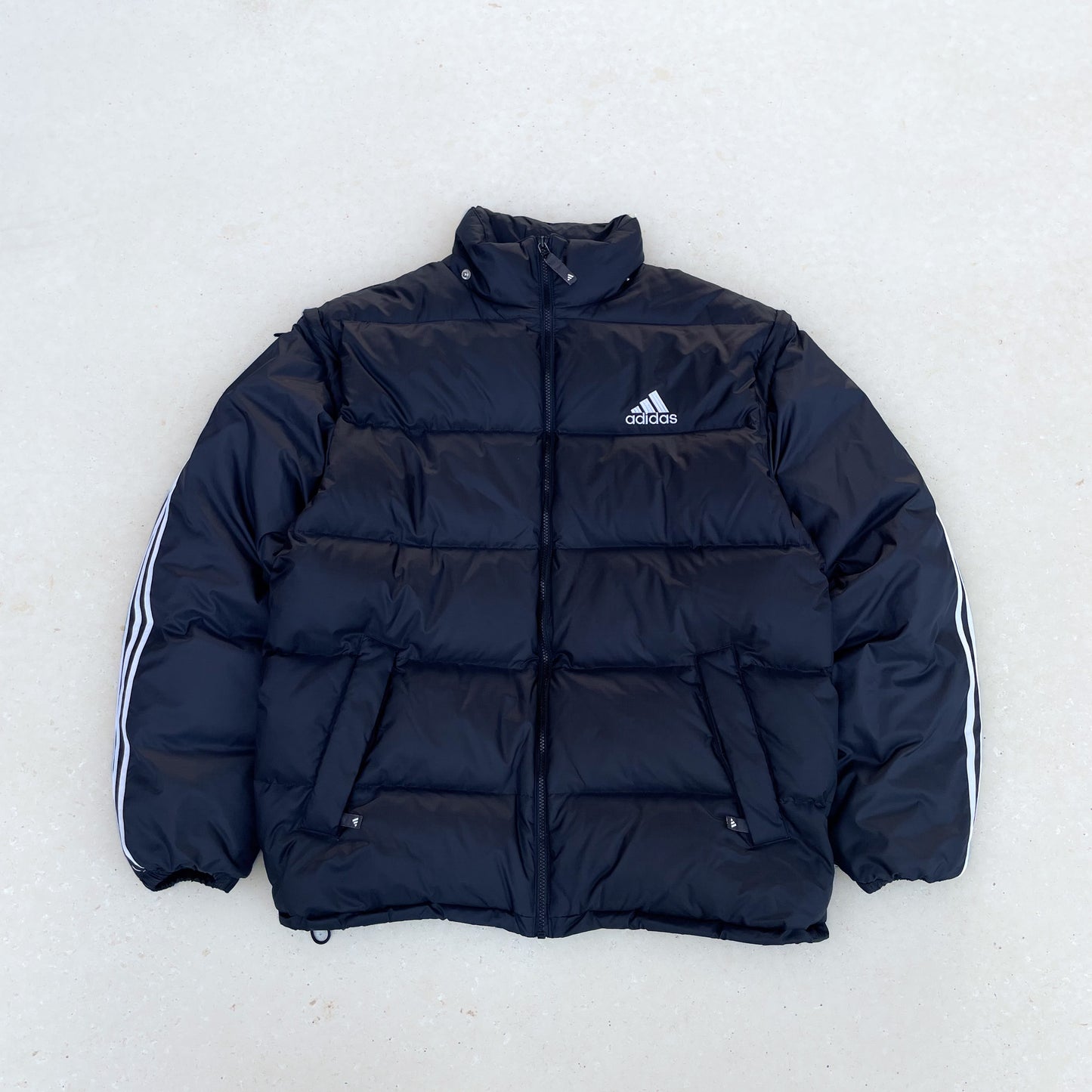 Adidas vintage puffer jakke (L)