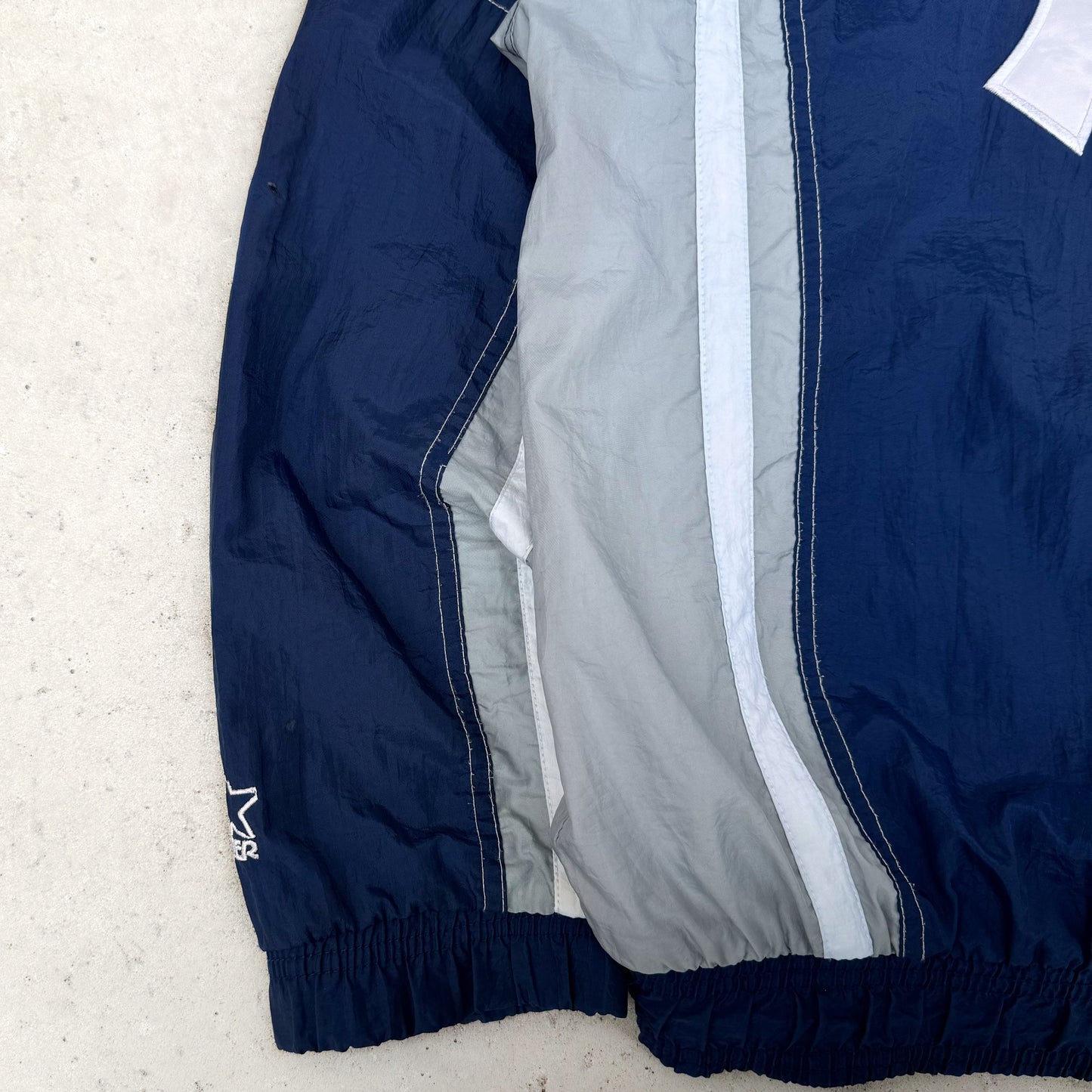 Yankees big logo lightweight trackjacket (M)
