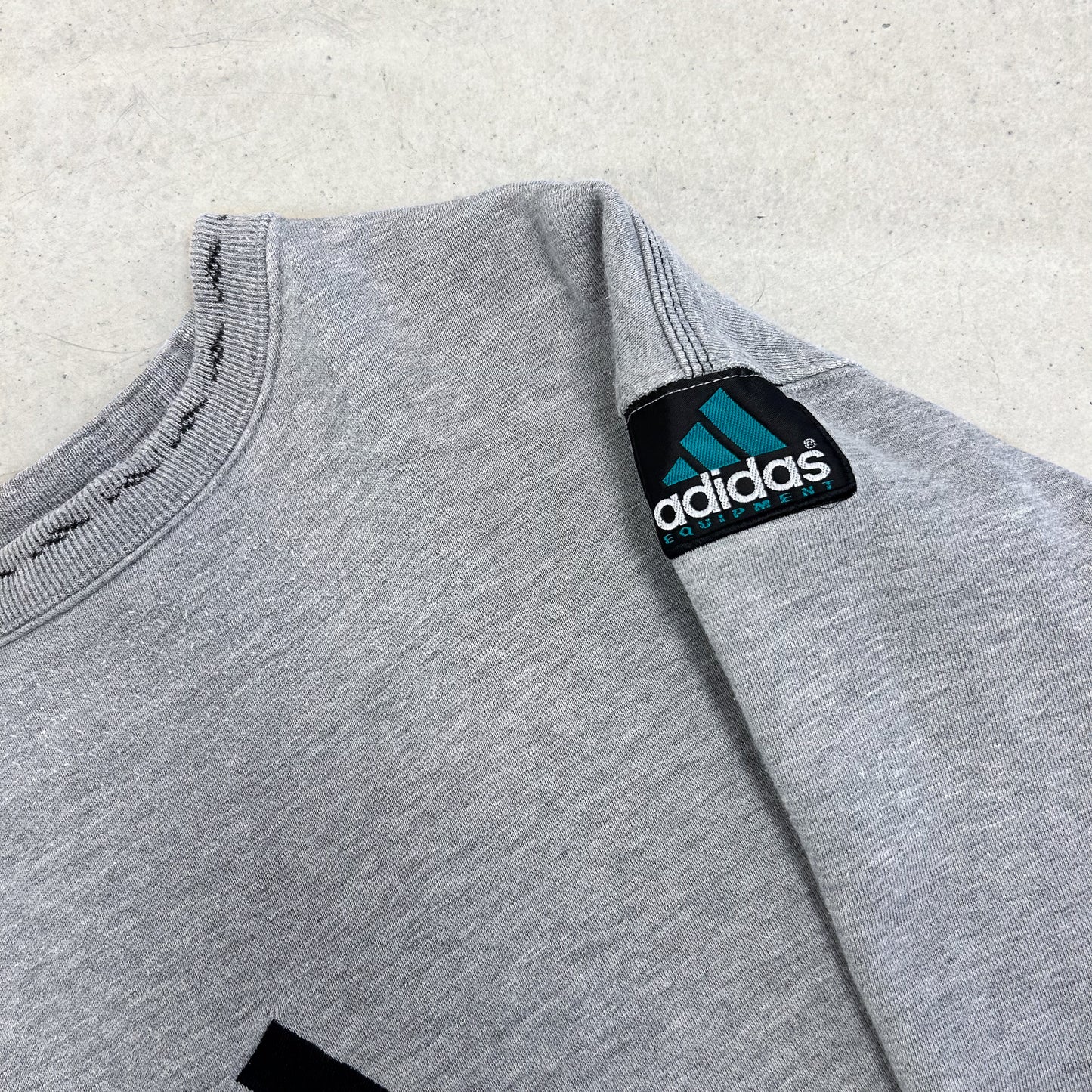Adidas heavyweight sweatshirt (S)