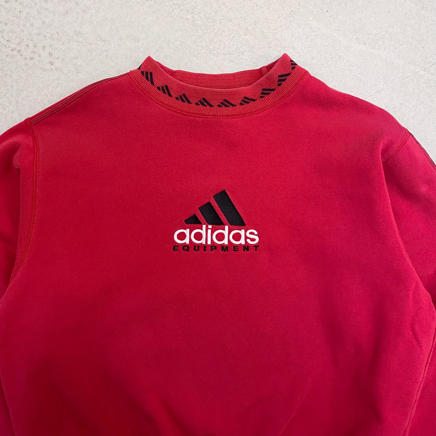 Adidas heavyweight sweatshirt (M)