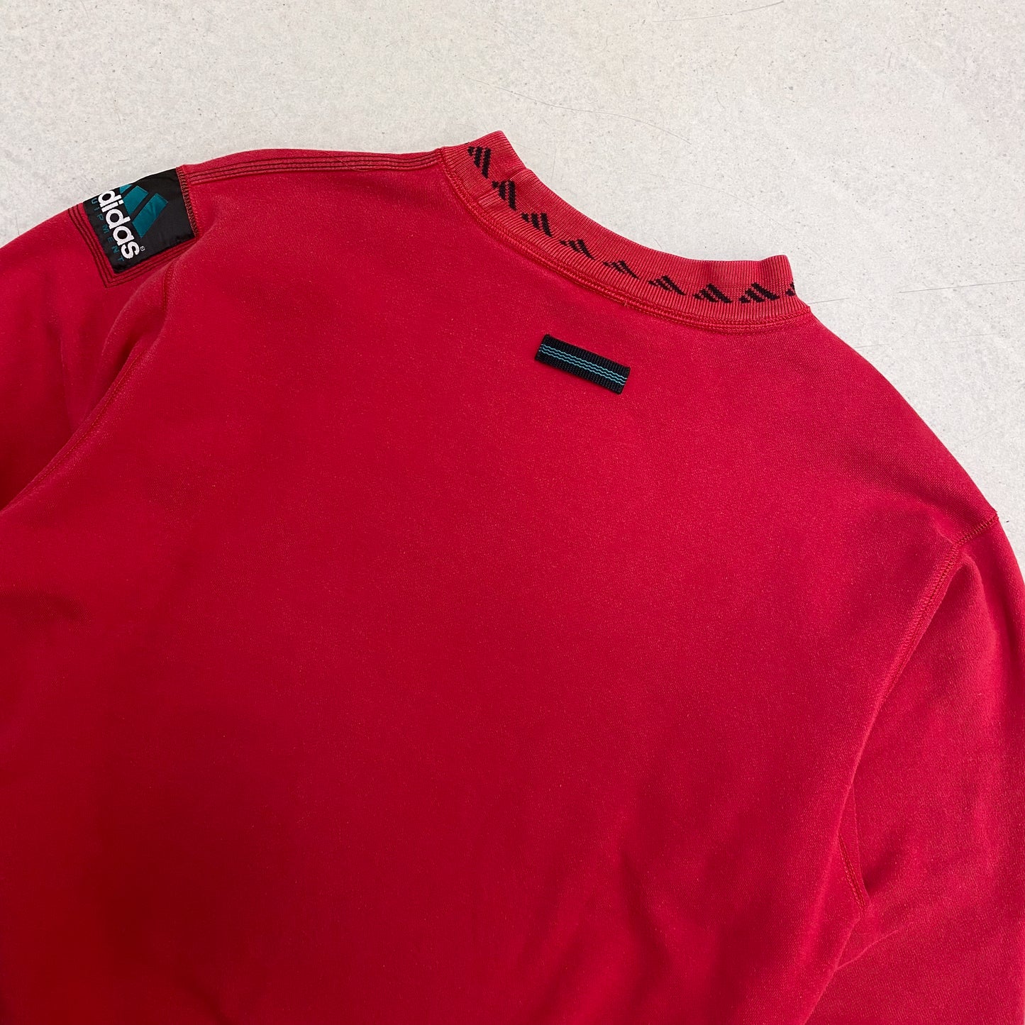 Adidas heavyweight sweatshirt (M)