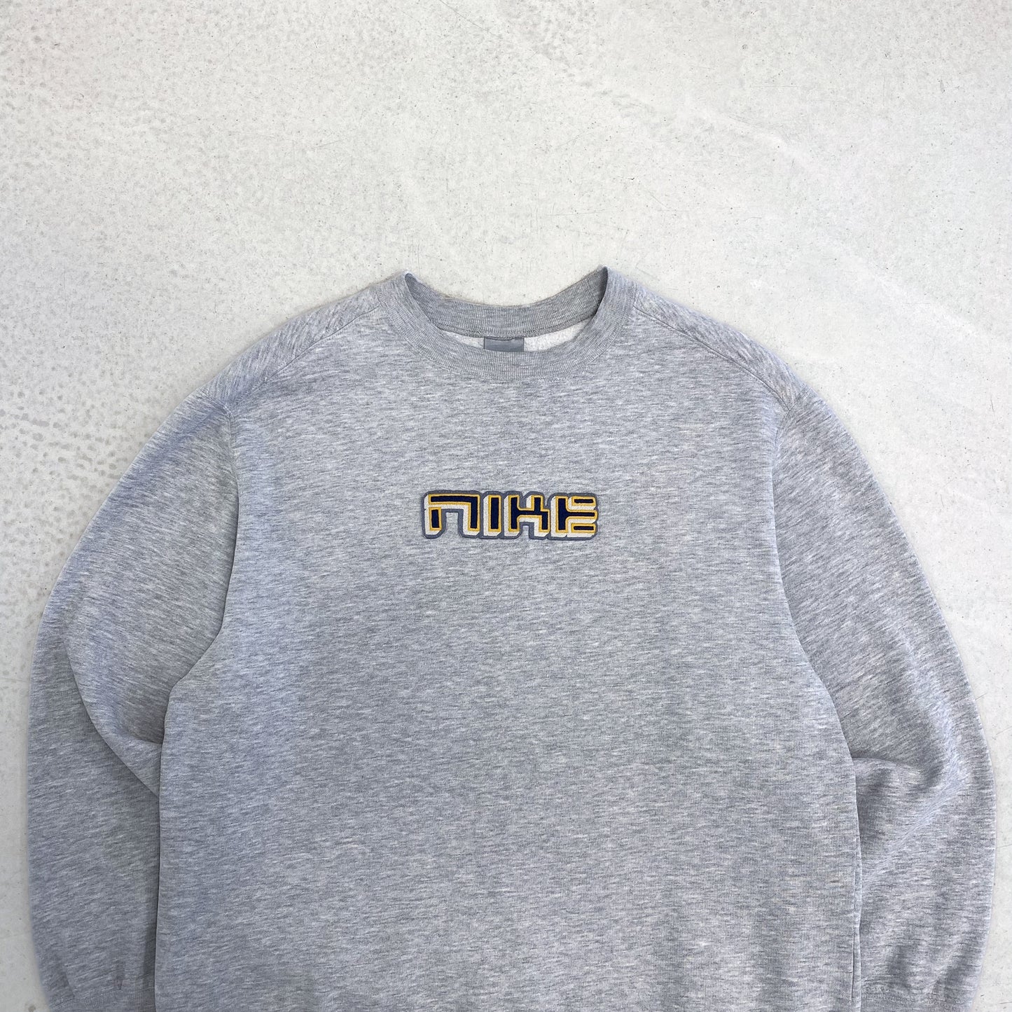 Nike heavyweight sweatshirt (S)