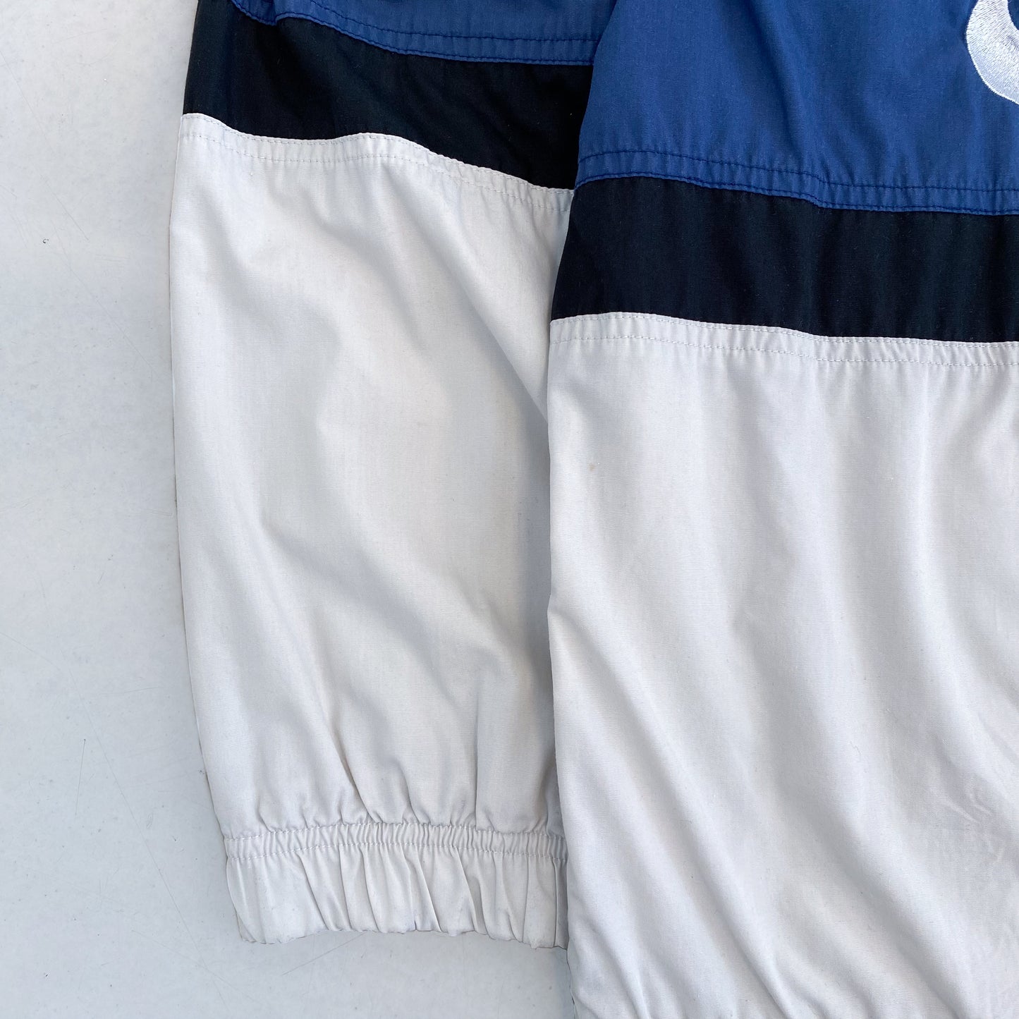 Nike 1990s lightweight embroidered track jacket (M)
