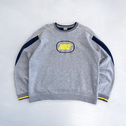 Nike heavyweight sweatshirt (L)