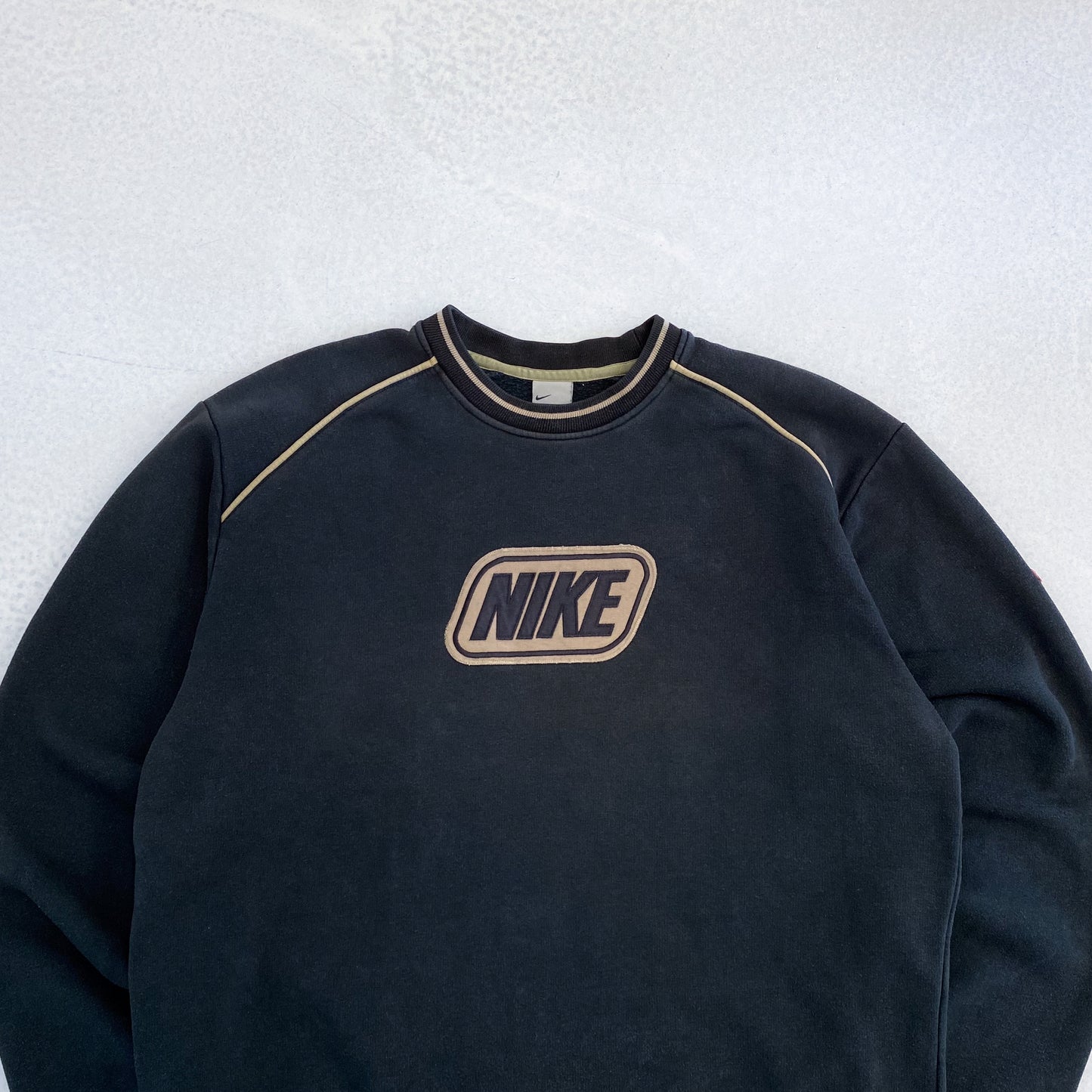 Nike heavyweight sweatshirt (XL)