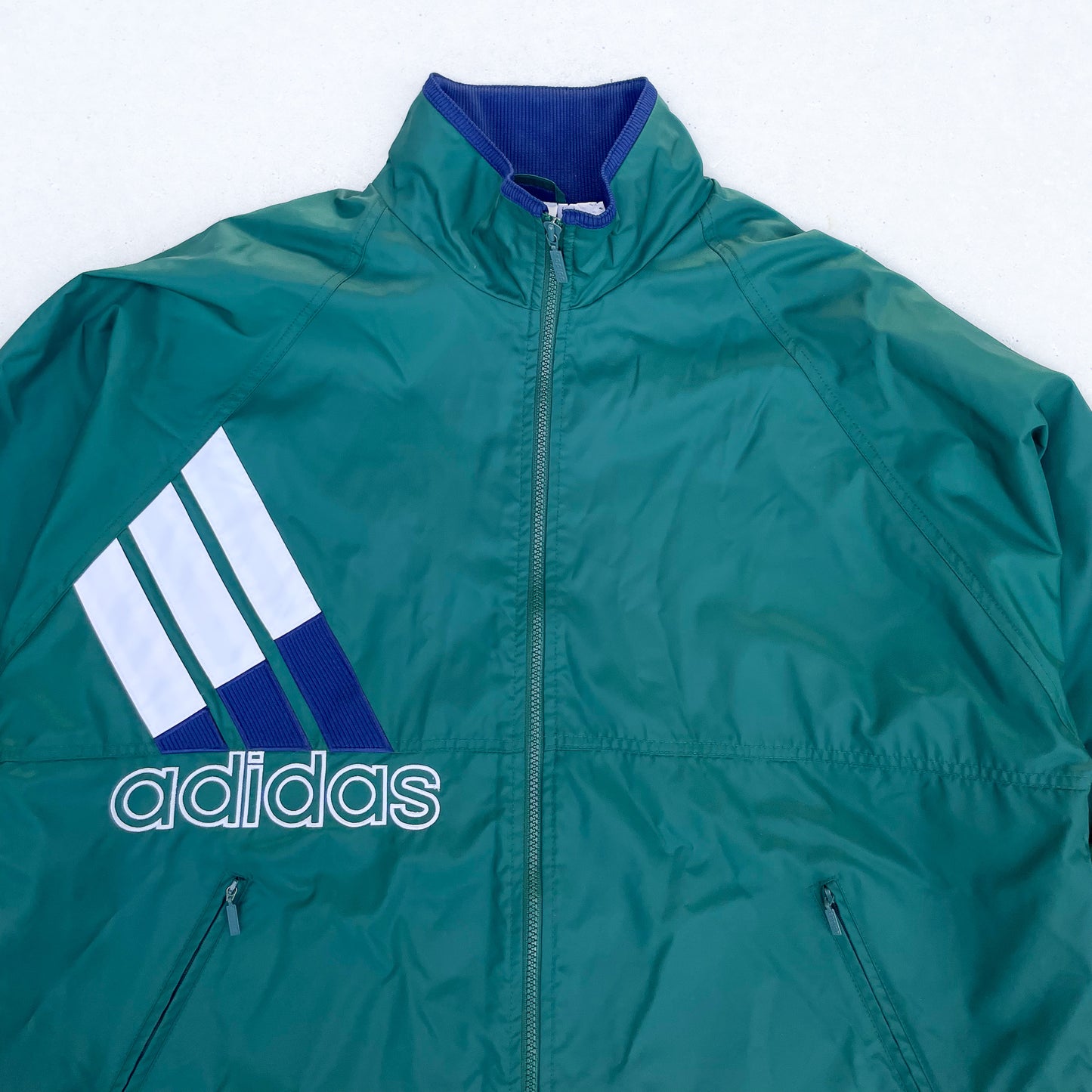 Adidas lightweight jakke (L)