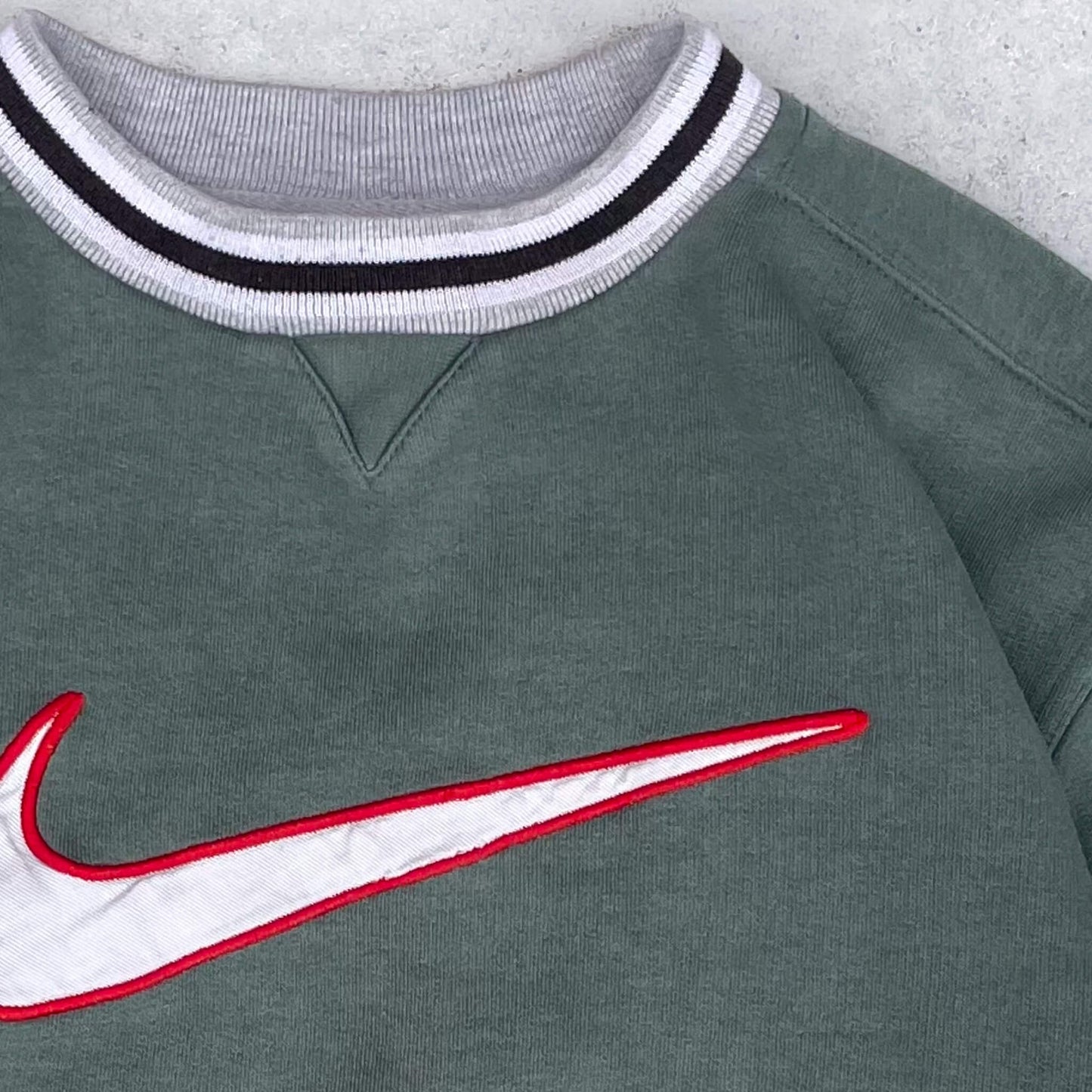 Nike heavyweight swoosh sweatshirt (XS)