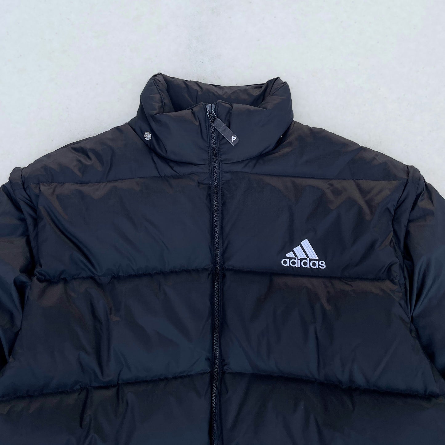 Adidas vintage puffer jakke (L)
