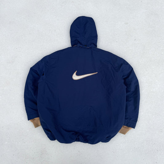 Nike puffer jakke big logo (M)