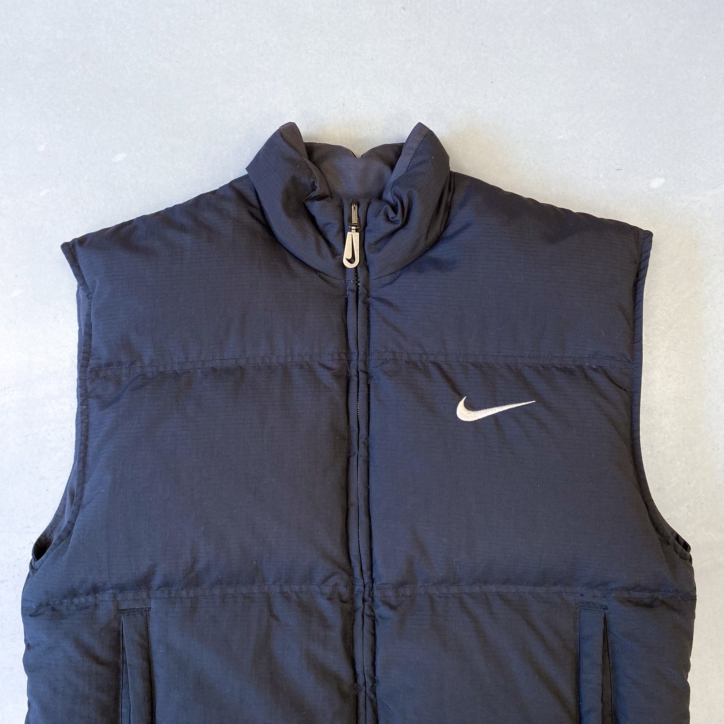 Nike reversible puffer vest (S)