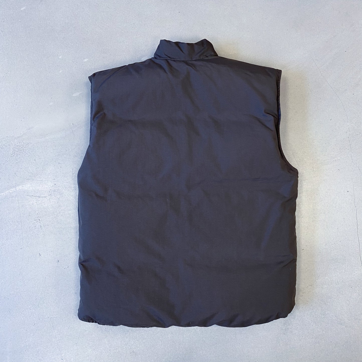 Nike reversible puffer vest (S)