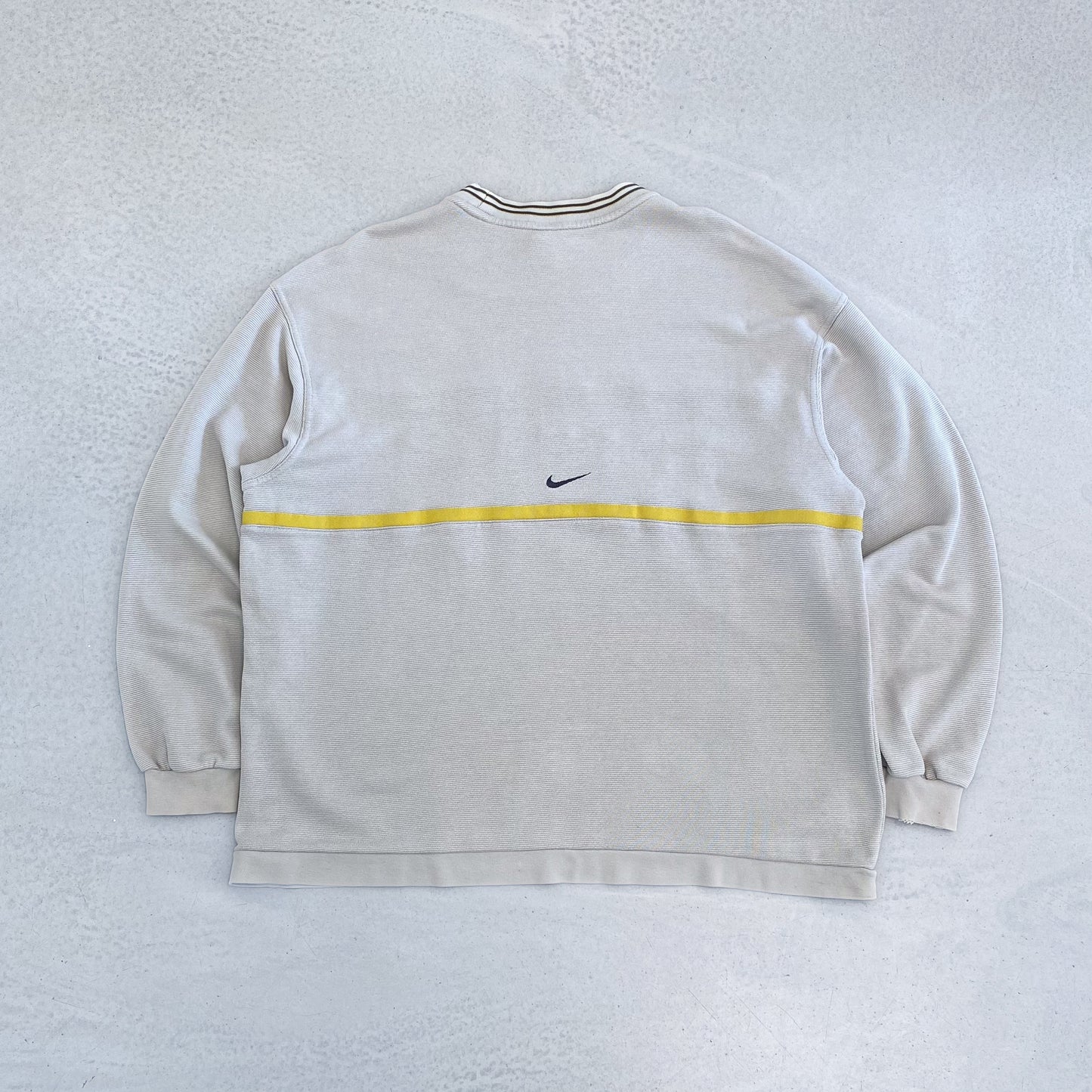 Nike RARE 1990s heavyweight embroidered sweatshirt (XL)